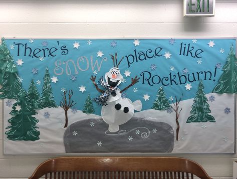 “There’s SNOW place like Rockburn!” Winter bulletin board Olaf Classroom Door, Frozen Bulletin Board, Frozen Classroom, Winter Classroom Door, Classroom Door Displays, Door Decorations Classroom Christmas, Christmas Bulletin Boards, Storytime Ideas, Christmas Door Decorating Contest