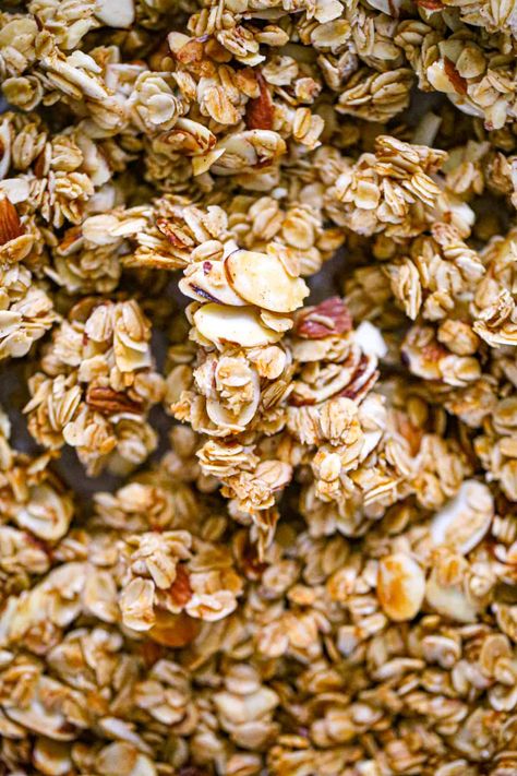 Best Vanilla Almond Granola Vanilla Almond Granola Recipe, Fall Granola, Almond Granola Recipe, Raspberry Oatmeal Bars, Vanilla Almond Granola, Oatmeal Scotchies, Vanilla Granola, Raspberry Oatmeal, Cookie Dough Filling