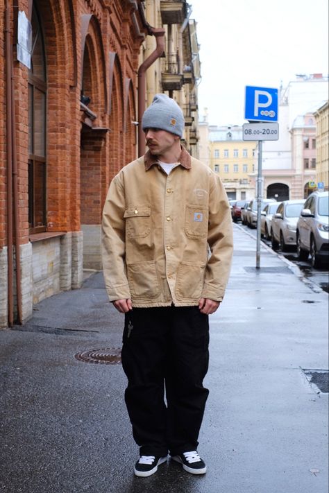 Vintage Tee Outfit Men, Workwear Outfit Men, Carhartt Street Style, Carhartt Outfit Men, Carhartt Mens Fashion, Jacket Outfit For Men, Americana Fashion Men, Carhartt Outfit, Japanese Street Fashion Men