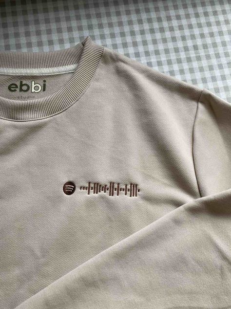 spotify code custom embroidery on pullover sweatshirt instagram/tiktok: @ebbi.studio Embroidery Spotify Code, Spotify Code, Embroidery Tshirt, Social Media Accounts, Design Embroidery, Custom Embroidery, Minimal Design, Pullover Sweatshirt, Coding