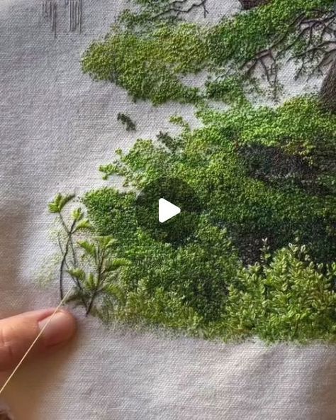 Art Fibres Textiles, Embroidery Lessons, Embroidery Stitches Tutorial, Embroidery Videos, Thread Art, Fibres Textiles, Thread Painting, January 3, Flower Embroidery Designs