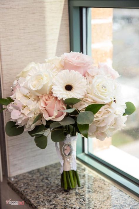 Hydrangea Daisy Bouquet, Wedding Bouquets Gerber Daisies, Pink Daisy Wedding Bouquet, Gerber Daisy Bridal Bouquet, Roses Hydrangea Bouquet, Gerbera Daisy Bridal Bouquet, Gerbera Daisy Bouquet Wedding, Homecoming Flowers Bouquet Pink, Wedding Bouquet With Daisies