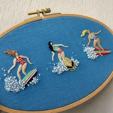 Creative Embroidery Designs, Goodbye Summer, Surfer Girls, Baby Embroidery, Embroidery Stitching, Summer Bracelets, 자수 디자인, Embroidery For Beginners, Embroidery Hoop Art