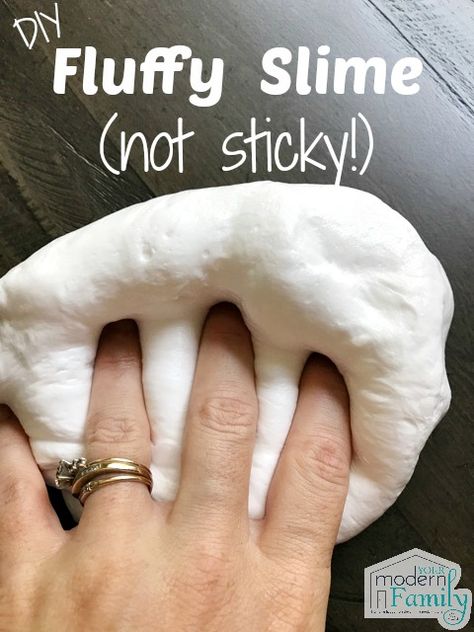 DIY Fluffy Slime (non-sticky slime!) - Your Modern Family Non Sticky Slime, Easy Fluffy Slime Recipe, Best Fluffy Slime Recipe, Fluffy Slime Recipe, Sticky Slime, Free Slime, Making Fluffy Slime, Resep Slime, Easy Slime Recipe