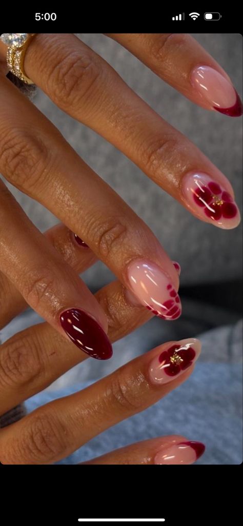 Dark Red Biab Nails, Dark Red Nails With Design Ideas, Red Nails Inspo 2024, Fall Hawaii Nails, Nails Dark Red Design, Nails 2024 Red, Boston University Red Nails, Biab Nails Inspiration Summer 2024, Biab Inspo Nails