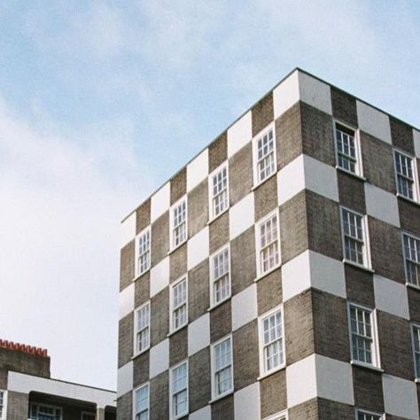 Historic England on Instagram: "What do you think of this building's geometric chequerboard design? 🏁

This block of flats is part of a late 1920s estate in Westminster, London, which was designed by world-famous architect Edwin Lutyens as part of a council housing scheme.

The estate was built in grey brick with alternating white rendered squares, creating a bold effect.

To find out more about the history of brick building in England, go to our blog in the link in our bio.

📍 Bennett House, Grosvenor Estate, Page Street, Westminster, London | Grade II listed.

📷  Mr Anthony Rau / Historic England Archive. IOE01/16282/30.

🔎 List Entry Number: 1065921." Edwin Lutyens, Westminster London, Grosvenor House, Block Of Flats, Grey Brick, Brick Architecture, Famous Architects, Brick Building, World Famous