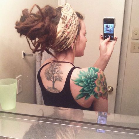 swamp troll blog — had another succulent added to cap off my planty... Succulent Vine Tattoo, Succulent Shoulder Tattoo, Succulent Tattoo, Shoulder Piece, Sweet Tattoos, 1 Tattoo, Pretty Skin, Time Tattoos, Live Free