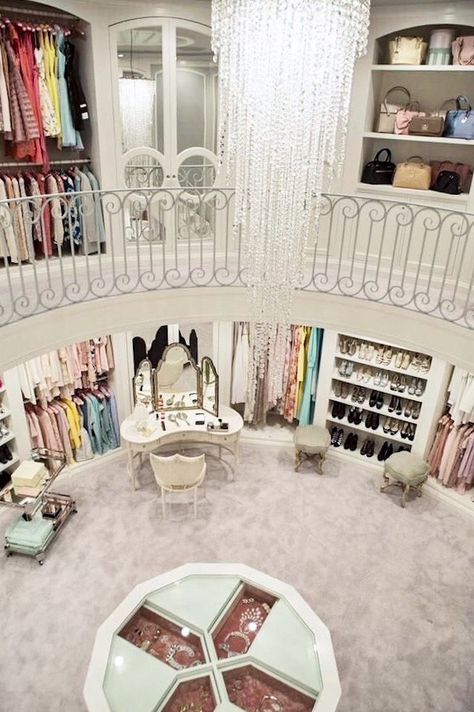 Chanel Oberlin’s Closet | Scream Queens Dream Closet Design, Dream Closets, Room Goals, غرفة ملابس, Closet Inspiration, Closet Designs, House Goals, Closet Bedroom, Luxury Closet