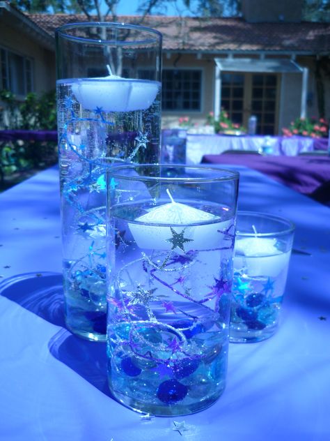 Photo via Project Wedding Starry Night Prom, Star Centerpieces, Galaxy Wedding, Blue Centerpieces, Starry Night Wedding, Tafel Decor, Quinceanera Decorations, Quinceanera Themes, Celestial Wedding