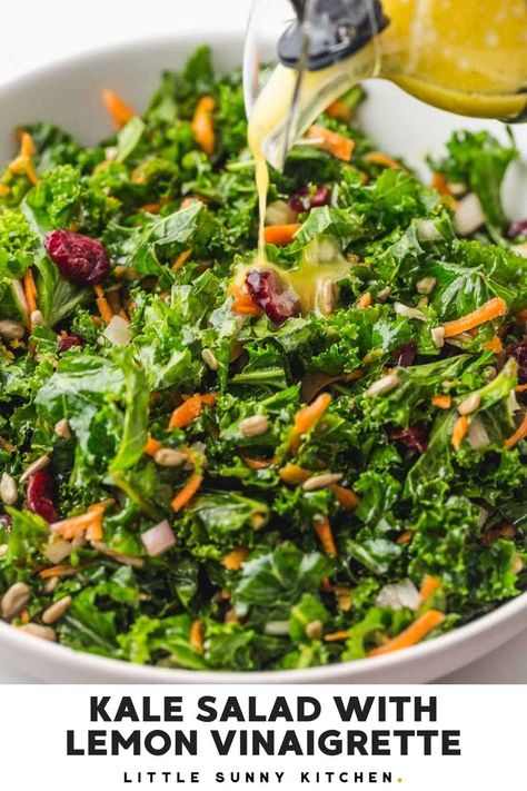 Kale Salads For Lunch, Green Salad With Lemon Vinaigrette, Food Reset, Marinated Kale Salad, Easy Kale Salad, Kale Recipes Healthy, Kale Salad Dressing, Lemon Kale Salad, Lemon Kale