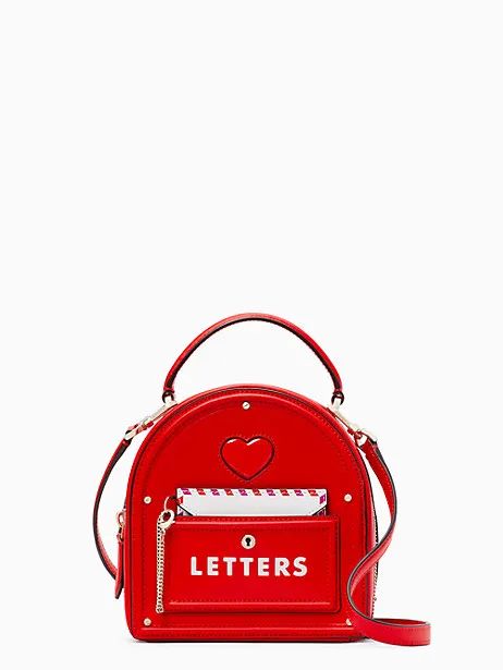 valentines day mailbox crossbody bag | Kate Spade Surprise Valentine Purse, Valentines Theme, Novelty Handbags, Novelty Purses, Tennis Bags, Kate Spade Outlet, Unique Purses, Heart Bag, Designer Crossbody Bags