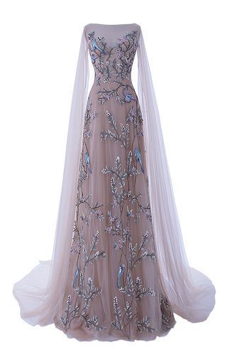 She slammed a paper board and pen down his desk feeling so fed up "he… #romandamour # Roman d'amour # amreading # books # wattpad Hamda Al Fahim, Fantasy Dress, Baju Kahwin, Stil Boho, Fantasy Dresses, Queen Dress, Fantasy Gowns, فستان سهرة, Tulle Gown