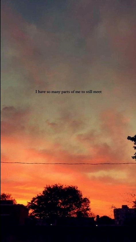 Sunset Aesthetic With Quotes, Nature Feeling Quotes, Sky Pictures Aesthetic Captions, Sunset And Life Quotes, Beautiful Aesthetic Quotes About Life, Aesthetic Captions For Sunset Pictures, Trippy Aesthetic Quotes, Sunset Thoughts Quotes, Sunset Aesthetic Captions Instagram