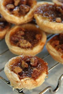 Canadian Butter Tarts, Maple Syrup Recipes, Pecan Tarts, Burnt Toast, Sweet Pies, Maple Butter, Butter Tarts, Canadian Food, Mini Tart