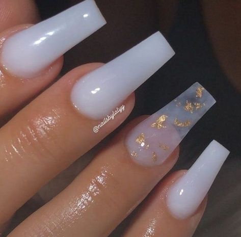 White Nails With Gold, Milky Nails, White Acrylic Nails, Casual Nails, Simple Acrylic Nails, Short Square Acrylic Nails, Long Acrylic Nails Coffin, Coffin Shape Nails, Long Square Acrylic Nails