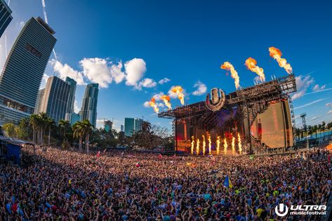 Ultra Music Festival Outfits, Ultra Miami, Ultra Music Festival, Martin Garrix, David Guetta, Edm Festival, Armin Van Buuren, Electronic Dance Music, Live Concert