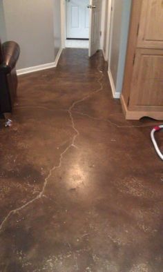 Rust-Oleum Concrete Stain | kissed by a frog: Rust-Oleum Week -Concrete Stain | Great Ideas Rustoleum Concrete Stain, Grey Laundry Rooms, Basement Flooring Options, Concrete Stain, Painted Concrete Floors, Concrete Stained Floors, Floor Stain, Cement Floor, Mobil Home