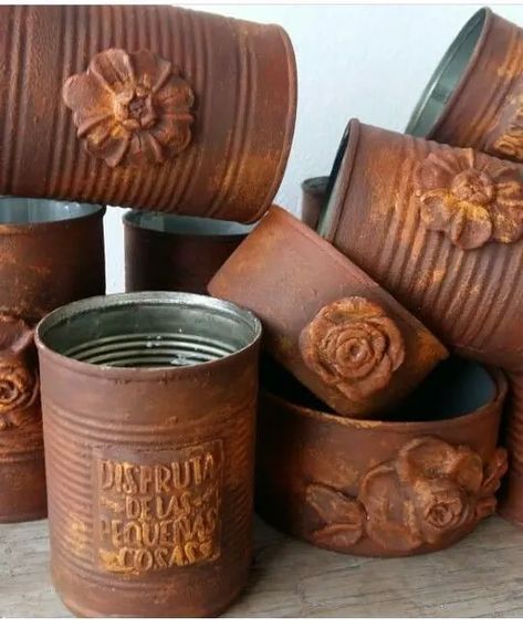 Upcycled Tin Can Projects - HubPages Tin Cans Ideas, Tin Can Projects, Easy Primitive Crafts, Can Projects, Vasos Vintage, Altered Jars, Recycled Tin Cans, Tin Can Art, Aluminum Can Crafts