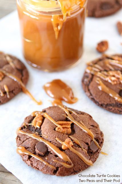 Chocolate Turtle Cookies with a drizzle of salted caramel sauce! Recipe on www.twopeasandtheirpod.com These cookies are divine! Chocolate Turtle Cookies, Turtle Cookies Recipe, Chocolate Turtle, Turtle Cookies, Chocolate Turtles, Caramel Drizzle, Caramel Sauce, Cookie Desserts, Yummy Cookies