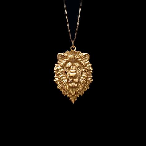 𝗣𝗘𝗡𝗗𝗔𝗡𝗧 𝗜𝗡𝗙𝗢𝗥𝗠𝗔𝗧𝗜𝗢𝗡 This pendant is made of real, solid gold. * Made in USA * Material: 14k or 18k solid gold * Finish: polished * Height: 1.24" (31,5 mm) | *includes the small circle, bail dimensions not included * Width: 0.85" (21,5 mm) * Pendant weight: approx. 6 grams (14k) * Bail: fits up to 4 mm chains * Solid back, not hollow * A certificate of authenticity is included * Delivered in our elegant jewelry box, making it the perfect gift 𝗖𝗛𝗔𝗜𝗡 Our chain is made of soli Lion Pendant Gold, Lion Jewelry, Phoenix Pendant, Lion Necklace, Lion Pendant, Gold Lion, Gold Dragon, Small Circle, Solid Gold Chains