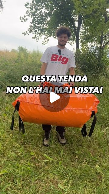 Francesco Furlani ️️ on Instagram: "UNA TENDA GONFIABILE DA 50 KG! 

Mi sto divertendo troppo a portare questi contenuti sul canale!

Una tenda sicuramente da glamping e non da hiking, ti da la possibilità di avere 4 posti letto comodi e tutto il necessario per creare una zona abitabile! 

In mezzo alla natura!

Tu, cosa ne pensi?
-
#decathlon #camping #tenda #glamping" Tenda Camping, Decathlon, Glamping, Hiking, Camping, On Instagram, Instagram