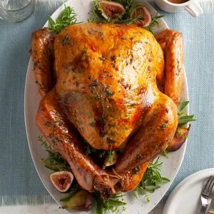 Cheesecloth Turkey Recipe: How to Make It Cheese Cloth Turkey, Cheesecloth Turkey, Best Thanksgiving Turkey Recipe, Vegetable Gravy, Herb Roasted Turkey, Herb Turkey, Roast Turkey Recipes, Sage Butter, Fried Turkey