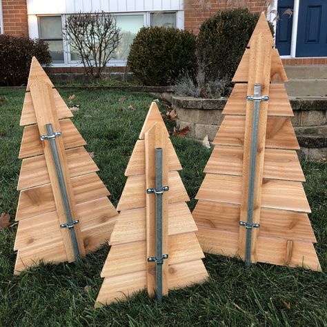 Palette Christmas Tree, Wooden Pallet Christmas Tree, Wooden Xmas Trees, Pallet Wood Christmas Tree, Pallet Wood Christmas, Pallet Tree, Charlie Brown Christmas Tree, Pallet Christmas Tree, Pallet Christmas