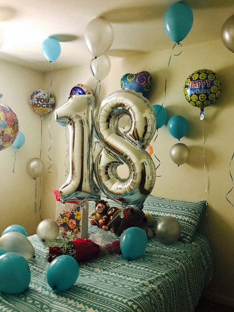 18th Birthday Surprise 🎉 Surprise 18th Birthday Party Ideas, 18th Birthday Surprise, 18th Birthday Party Ideas, Birthday Morning Surprise, Birthday Morning, 18th Birthday Party, Birthday Surprise, 18th Birthday, Birthday Party Ideas