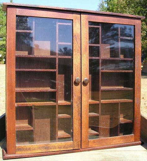 Curio cabinet geometric shelves. Organised Office, Show Cabinet, Rock Shelf, Rock Collection Display, Curio Cabinet Displays, Wall Curio Cabinet, Rock Display, Crystals Display, Bungalow Cottage