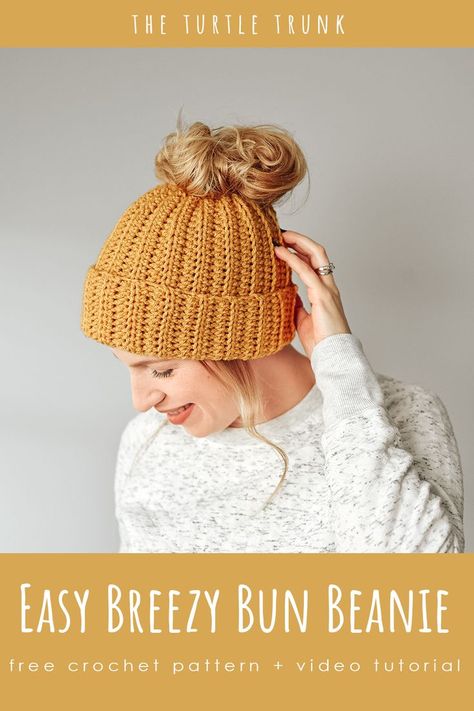 Pinterest pin for the Easy Breezy Bun Beanie crochet pattern by The Turtle Trunk Bun Hat Crochet Pattern, Beanie Pattern Free, Crochet Hat Patterns, Easy Crochet Hat Patterns, Crochet Messy Bun, Crochet Hat For Beginners, Easy Crochet Hat, Bun Beanie, Hat Patterns Free