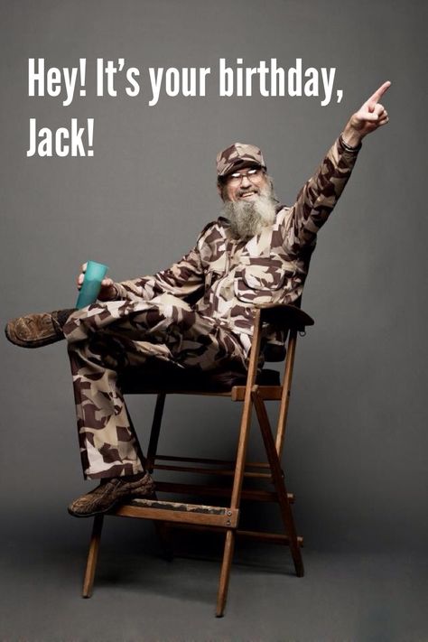 Happy Birthday Greg. Have a great day!!! Happy Birthday Hunting, Si Robertson, Duck Dynasty Party, Uncle Si, Robertson Family, Hunting Birthday, Duck Commander, Quack Quack, Happy Birthday Funny