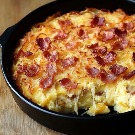 Bacon Egg and Hash Brown Casserole Bacon Egg And Hash Brown Casserole, Easy Egg And Bacon Casserole, Hash Brown Patties Casserole, Bacon Egg And Hashbrown Casserole, Recipes With Hashbrowns Dinners, Hash Brown Casserole Breakfast, Hashbrown Breakfast Casserole Bacon, Egg And Bacon Casserole, Bacon Egg Hashbrown Casserole