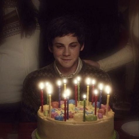 the perks of being a wallflower The Perks Of Being, Perks Of Being A Wallflower, Motion Pictures, Art And Science, Cinematography, Motion, Birthday Cake, Science, Candles