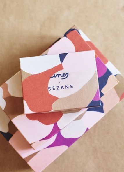 Luxury Packaging with colorful abstract pattern. Fun and artistic packaging design. #packagingdesign #graphicdesign #pattern #abstractpattern #colorful Packaging Box Design, Menu Cover, Packing Design, Luxury Packaging, Creative Packaging, Packaging Design Inspiration, Corporate Design, Print Packaging, Blog Design