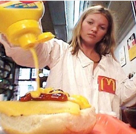 McMoss #KateMoss Female Gaze, Lunch Hour, Five Guys, Burger King, Kate Moss, Hot Dog Buns, Hot Dogs, Diner, Food Photography