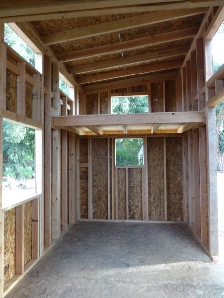 Tiny House Framing, Inside Small Cabin Ideas, Lofted Cabin Ideas Tiny House, Mini Shed House, Mini Barn House, 10x12 Tiny House, Wooden House Interior Design, Small Wood Cabin, Small Wooden House Design