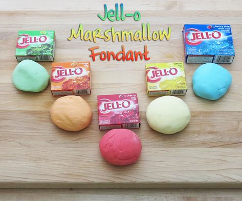 Jello Fondant, Dot Cake, 4h Projects, Marshmallow Cake, Homemade Fondant, Fondant Recipe, Marshmallow Fondant, Cake Fondant, Delicious Cakes