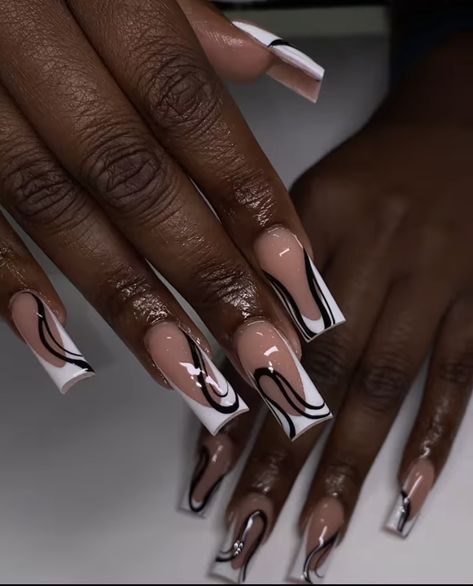 Baddie Nails Acrylic Black And White, Short Nail Designs Marble, French And Swirl Nails, Graphic Acrylic Nails, Nail Line Designs Simple, Black Themed Nails, Baddie Nails Medium Length, Trending Acrylic Nails Square, Black And White Nail Designs Elegant