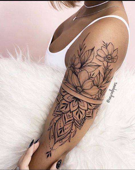 #bodyart #tattoo #art #tattoos #ink #inked #tattooartist #tattooed #tattooart #tattoolife #instatattoo #artist #piercing #inkedup #bodypaint #photooftheday #bodypainting #instagood #instaart #tattooing #tattooist #bodypiercing #body #tat #love #tatted #tatts #makeup #tats #photography Tato Mandala, Arm Sleeve Tattoos For Women, Bauch Tattoos, Tato Lengan, Hip Tattoos Women, Forearm Tattoo Women, Leg Tattoos Women, Dope Tattoos For Women, Shoulder Tattoos For Women