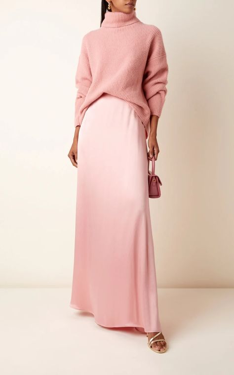 Pink Satin Skirt Outfit, Pink Satin Skirt, Satin Skirt Outfit, New York Outfit, Sally Lapointe, Pink Maxi Skirt, Satin Maxi Skirt, Pastel Outfit, Maxi Skirt Outfits