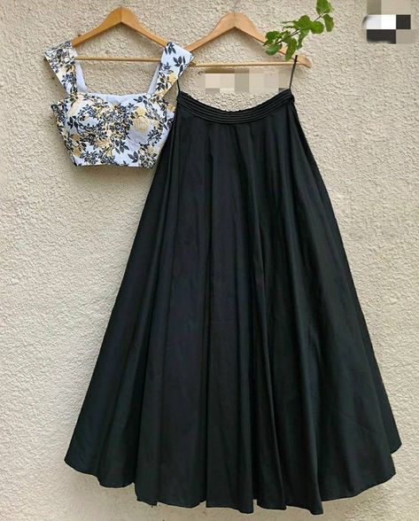 Customize Lehenga, Tafetta Skirt, Black Skirt Set, Simple Lehenga, Lehenga Fabric, Indian Outfits Lehenga, Choli Blouse, Blue Floral Skirt, Lehenga Designs Simple