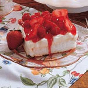 Berries On A Cloud, Berry Shortcake, Cherry Topping, Elegant Desserts, Cherry Pie Filling, Whipping Cream, Mini Marshmallows, Cream Cheese Filling, Cherry Pie