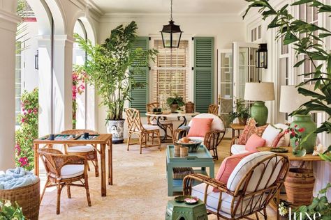 Caribbean Style Homes, Green Shutters, Caribbean Style, Florida Room, Florida Style, Palm Beach Florida, Luxe Interiors, Elegant Living, Florida Vacation