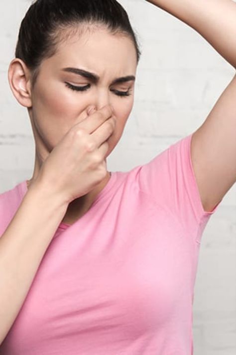 Body odor can be embarrassing, but it’s important to know it’s not always caused by bad hygiene. We’ve explained what that means in this blog. Body Odor Remedies, Odor Remedies, Bad Body Odor, Portrait Au Crayon, Underarm Odor, Sweat Gland, Fade Dark Spots, Laser Therapy, Body Odor