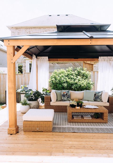 Small Backyard Furniture Layout, Outdoor Patio Ideas Furniture, Tranquil Patio Ideas, Covered Deck Decorating, Slanted Backyard Ideas, Patio Lounge Ideas, Gazebo Furniture Ideas, Cozy Patio Decorating Ideas, Backyard Inspo Patio