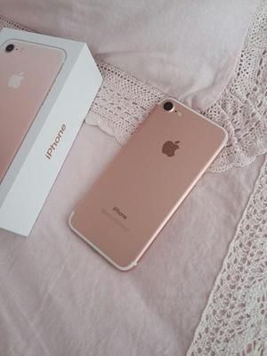 Iphone 7 Rose Gold Aesthetic, Rose Gold Iphone Aesthetic, Iphone7 Aesthetic, Iphone 8 Rose Gold, Iphone 8+ Gold, Iphone 7 Gold, Iphone 7 Rose Gold, Apple Rose Gold, Phone Collection