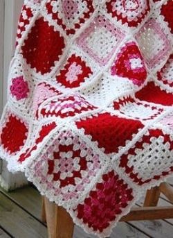 Men Crochet, Crocheted Blanket, Crochet Afgans, Crochet Rug Patterns, Crochet Blanket Afghan, Bantal Sofa, Crochet Granny Square Blanket, Aesthetic Crochet, Crochet Quilt