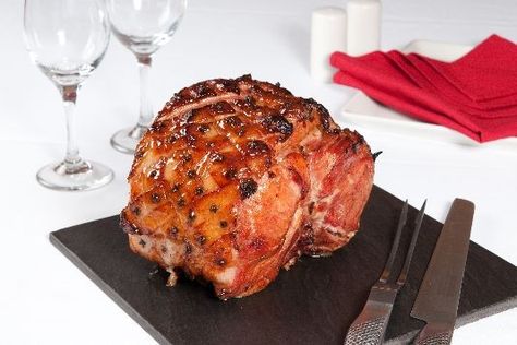 Honey Roast Gammon, Honey Glazed Gammon, Perfect Ham, Traditional American Food, Roast Gammon, Davita Recipes, Honey Ham Glaze Recipe, Classic Meals, Christmas Ham Recipes