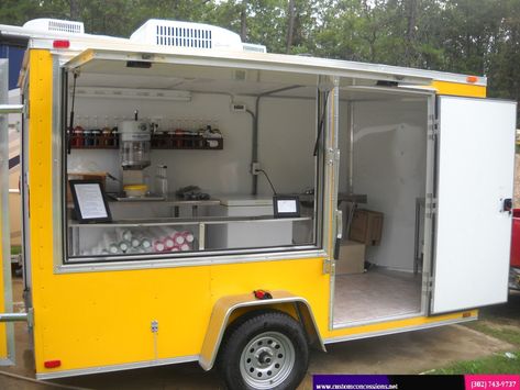 If you are considering establishing your own food business, then you must make use of the best custom food concession trailers offered by a reliable company. Custom Concessions is a reliable company that offers the best custom food concession trailers for sale. For more details about this company, you can go through their online portal. Kombi Food Truck, Food Truck Business Plan, Truck Restaurant, Custom Food Trucks, Food Concession Trailer, Concession Trailer For Sale, Food Trailer For Sale, Food Truck For Sale, Best Food Trucks