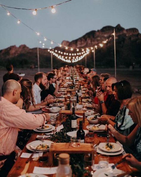 Family Sitting At Dinner Table, People In Restaurant, Family Eating Together, Crowded Table, Friends Eating, Serving People, Mind Movie, Big Family Dinner, Table Photography